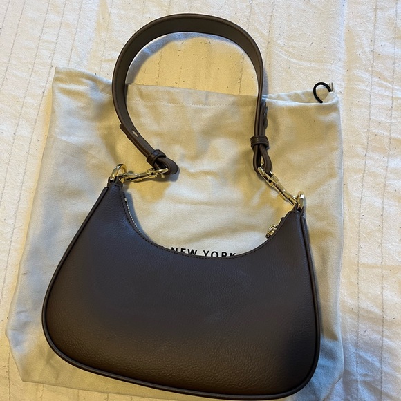 Freja Brown Leather Shoulder Bag - Picture 7 of 16